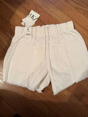 ZARA girls elastic-waist shorts with Patch Pockets